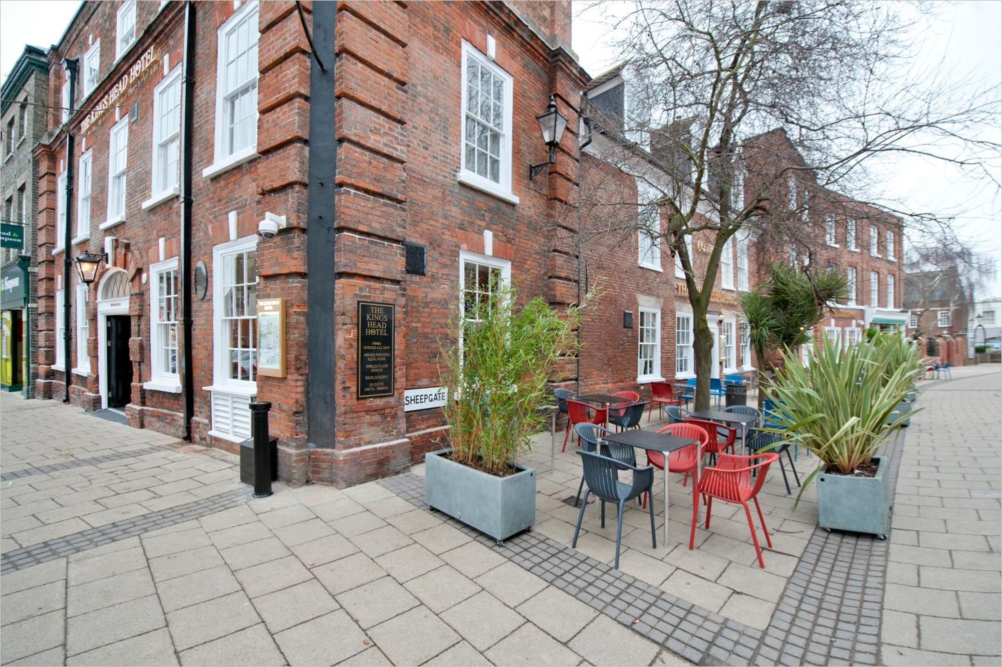The King'S Head Hotel Wetherspoon Beccles Dış mekan fotoğraf