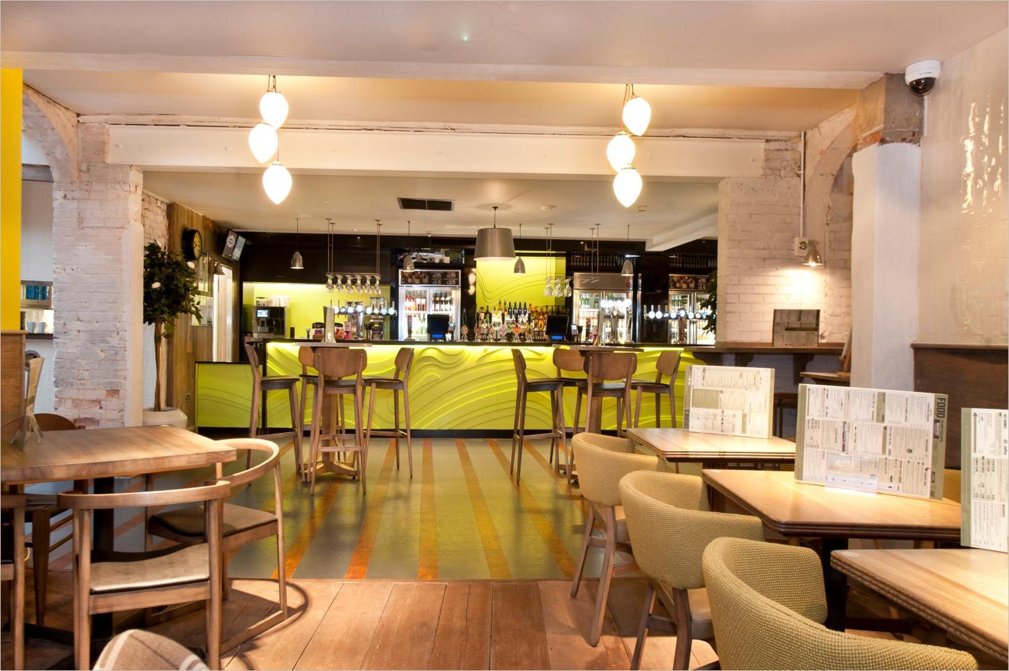 The King'S Head Hotel Wetherspoon Beccles Dış mekan fotoğraf