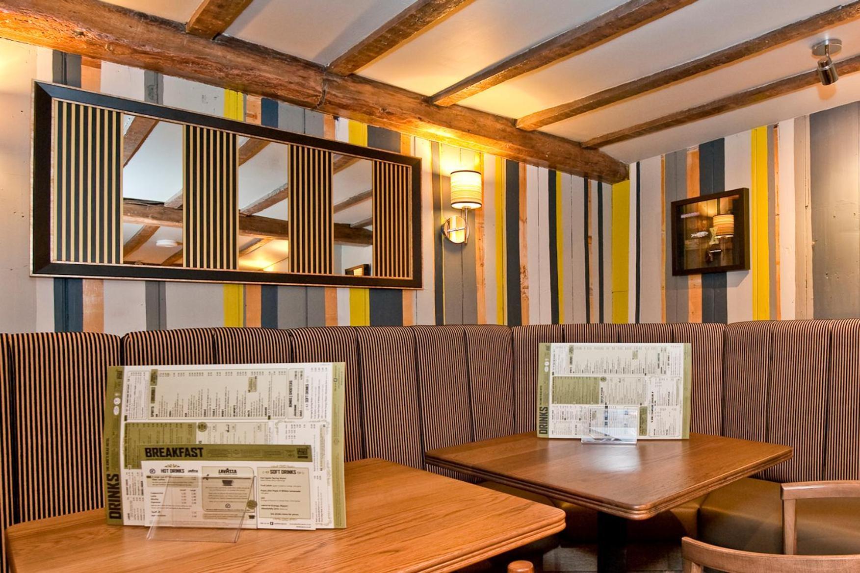 The King'S Head Hotel Wetherspoon Beccles Dış mekan fotoğraf