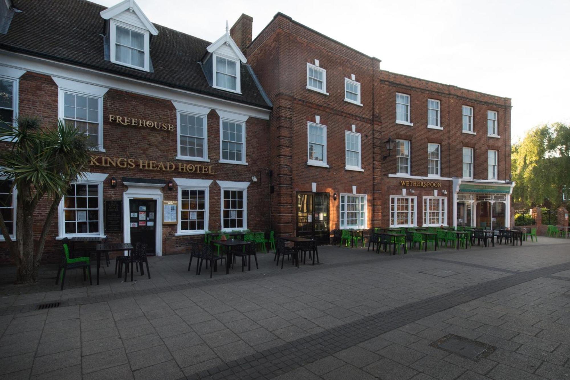 The King'S Head Hotel Wetherspoon Beccles Dış mekan fotoğraf