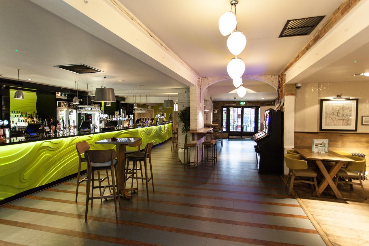 The King'S Head Hotel Wetherspoon Beccles Dış mekan fotoğraf