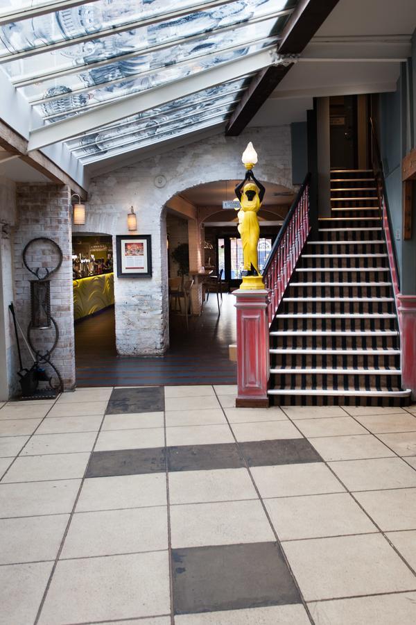 The King'S Head Hotel Wetherspoon Beccles Dış mekan fotoğraf